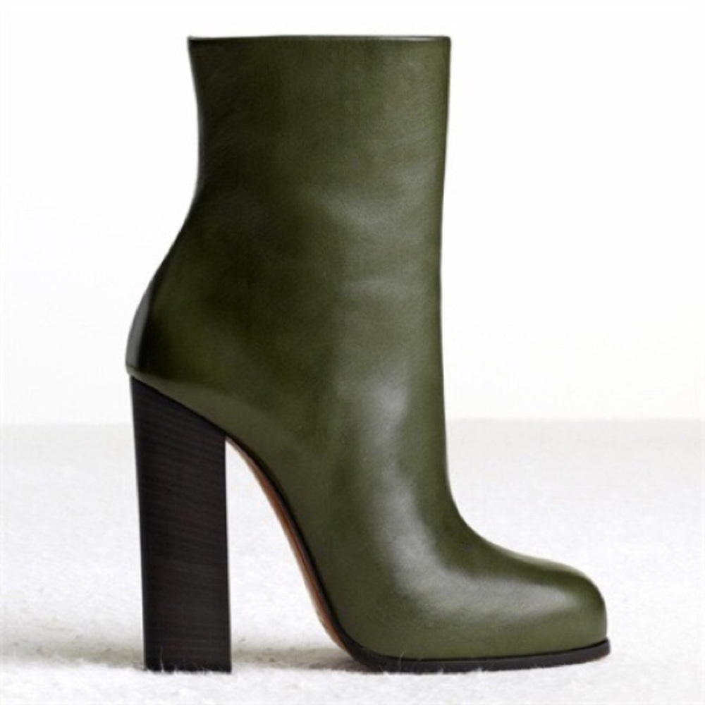 Old Celine runway ankle boots - olive hunter green